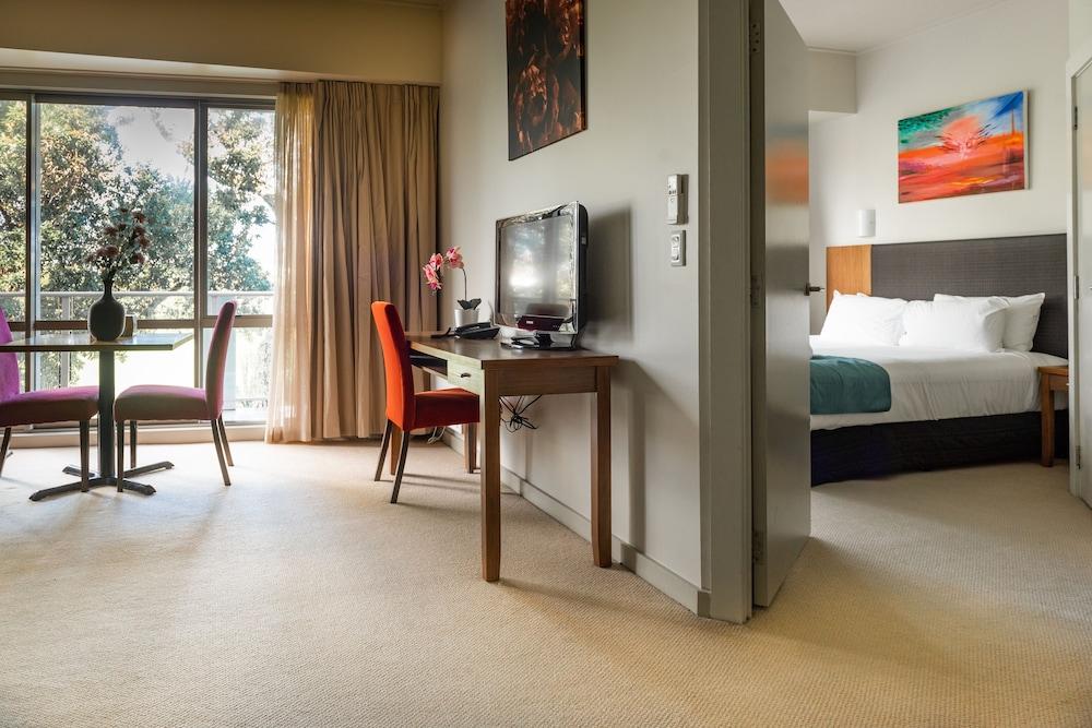 Vr Takapuna Auckland Bagian luar foto A typical one-bedroom apartment
