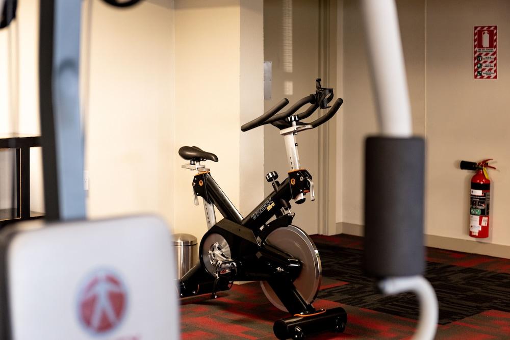 Vr Takapuna Auckland Bagian luar foto A stationary bicycle